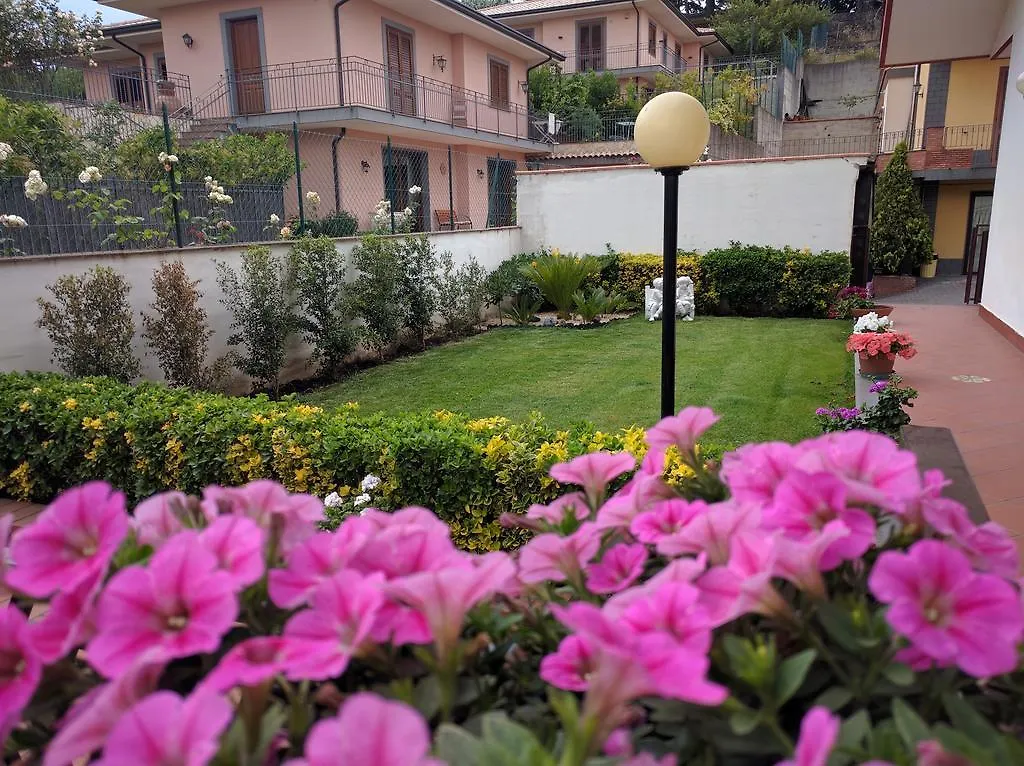 Casa Vacanze Volpe Dell'Etna Nicolosi Italia
