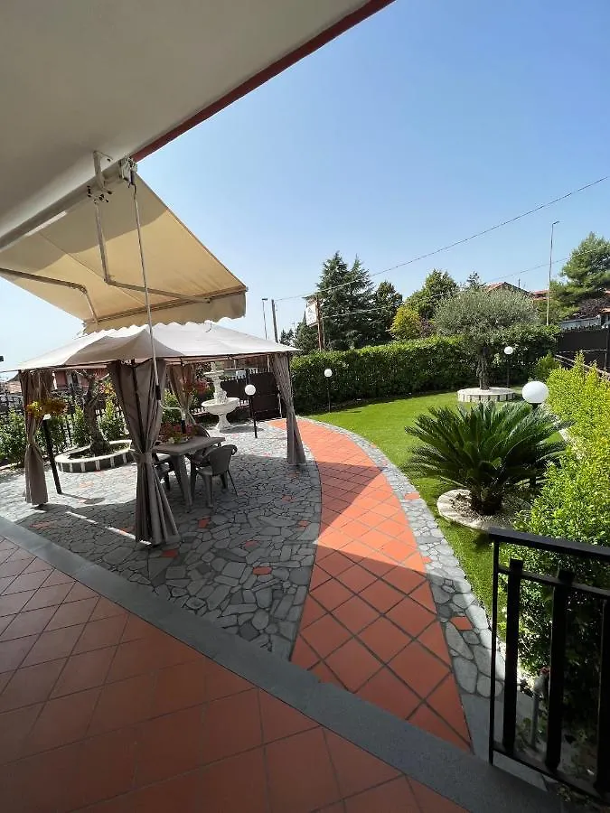 Casa Vacanze Volpe Dell'Etna Nicolosi 0*,